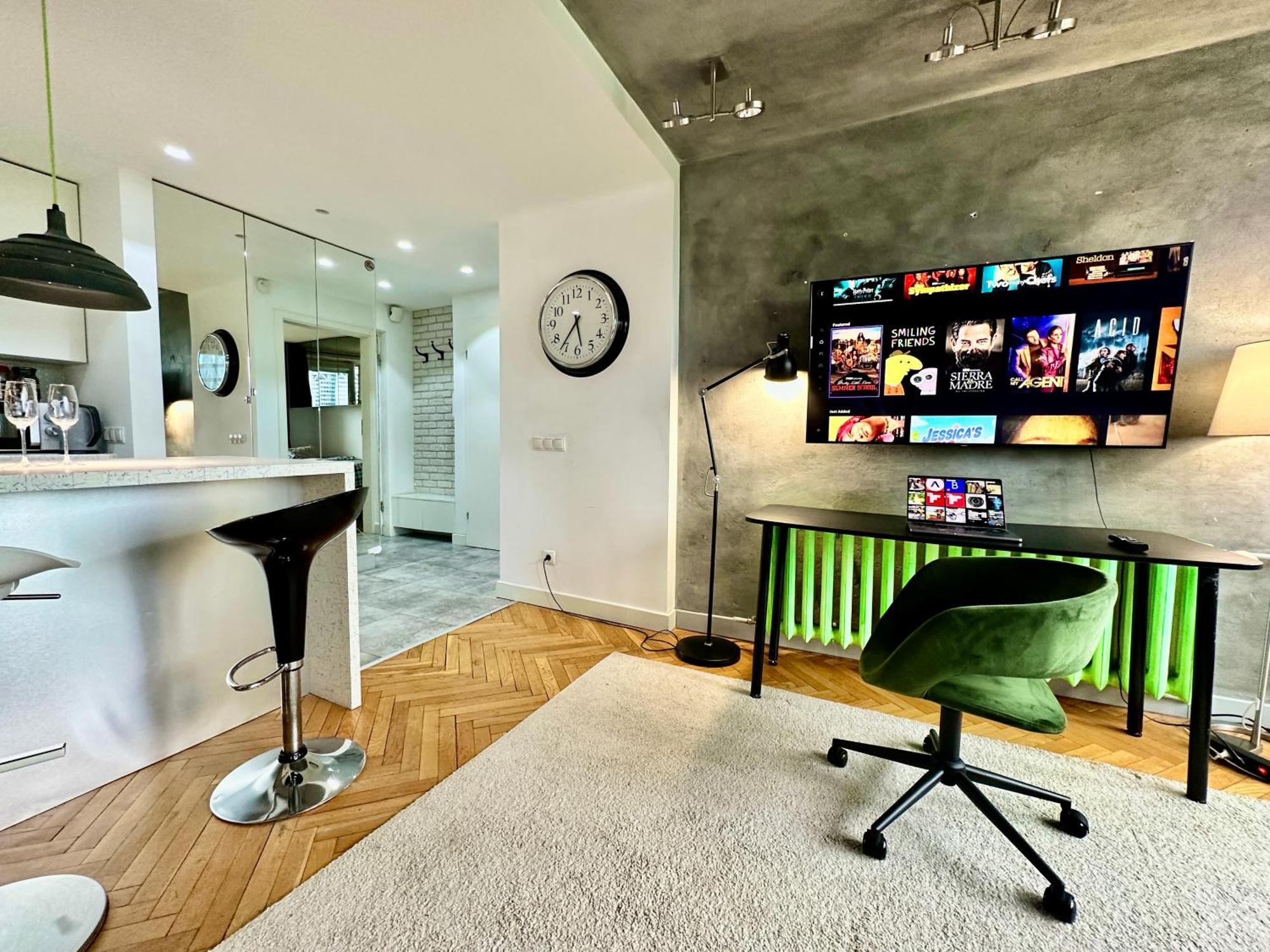Palace 2 Wifi 600 Mbs 55'Tv Netflix Hbo 2Xmetro Appletv Warszawa Eksteriør billede